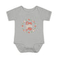 "Con Yêu Mẹ" Baby Onesie — Vietnamese American 'I Love Mom' Newborn Bodysuit, Cute Mother's Day Baby Gift
